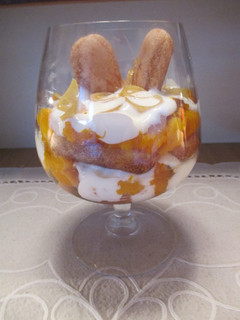 Una foto de Copas con tiramisú con crema de calabaza