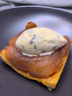 Una foto de Tarta tatín
