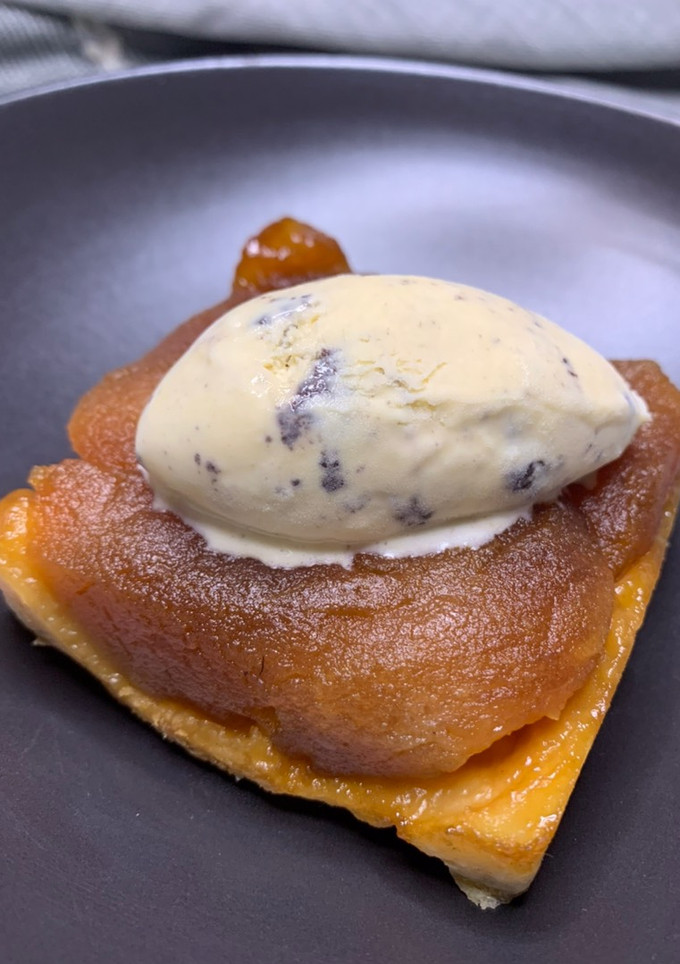 Una foto de Tarta tatín