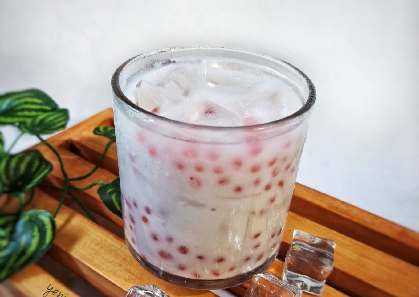 Es Mutiara Kelapa