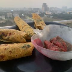 A picture of Methi thepla.