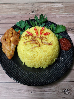Foto resep Nasi Kuning versi Kukus