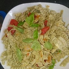 Mung bean & edamame pasta with sauce A picture of Mung bean & edamame pasta with sauce.