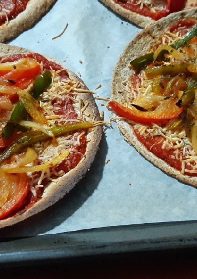 Una foto de Falsa pizza de verduras