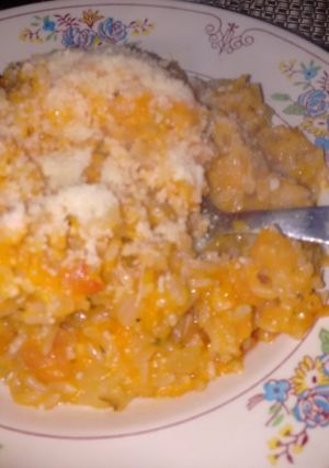 Una foto de Risotto de arroz integral y zapallo