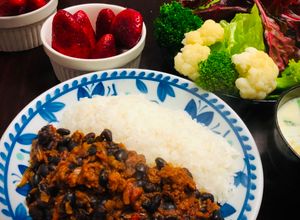 Una foto de Chili con carne Japonés CHILICONCAN🇲🇽🇺🇸🇺🇾🇯🇵チリコンカン