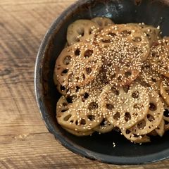 A picture of Lotus Root Kimpira.