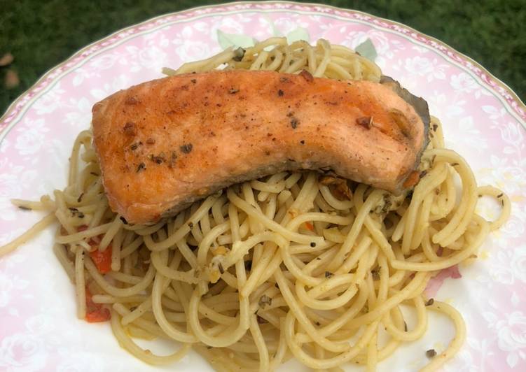 Spicy Garlic Butter Pasta with Grilled Salmon