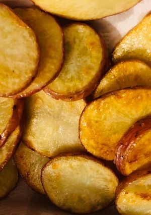 Una foto de Papas Chips en la plancha eléctrica