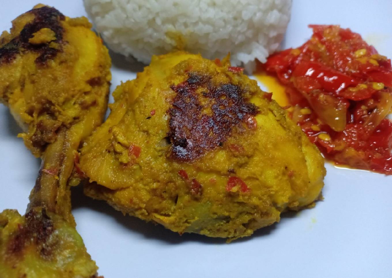 *Ayam Bakar Padang