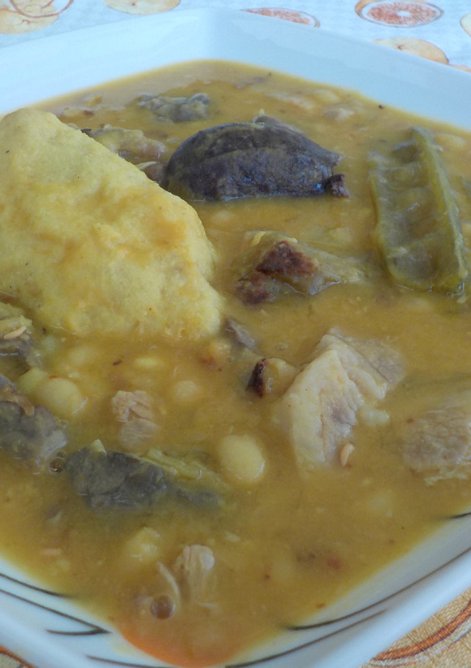 Una foto de "Olleta alcoiana" en pilotes de panis de Gloria