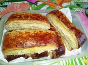 A picture of bread pastry