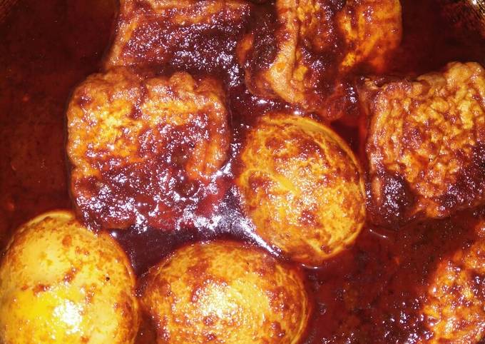 Telur Tahu Masak Habang (Banjar)