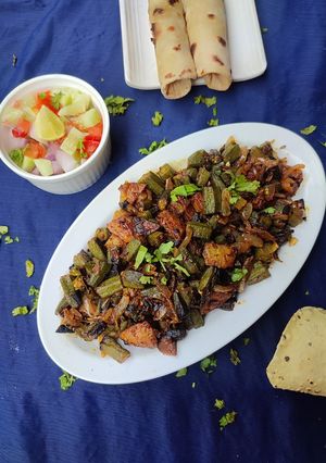 A picture of Bhindi Aloo Ki Sabzi.