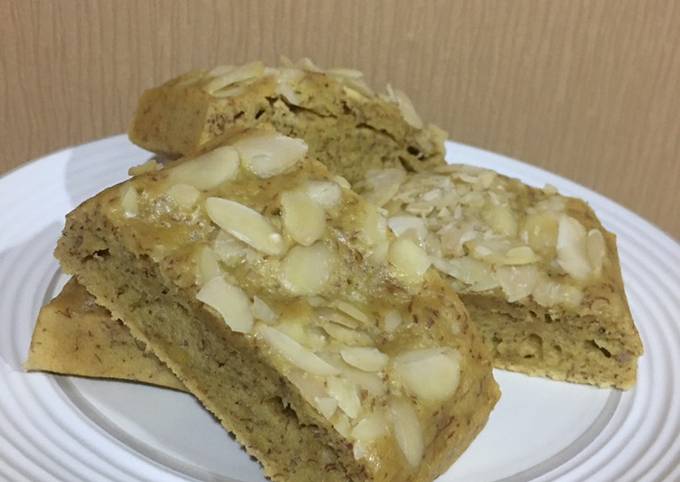 Almond Banana Cake