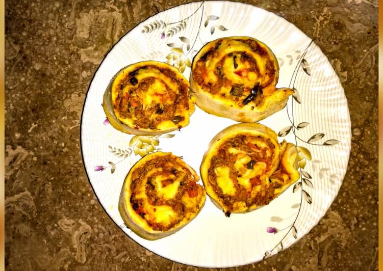 Step-by-Step Guide to Prepare Homemade Pizza Pinwheels