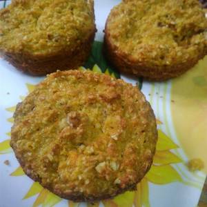 Muffins sin harina de zanahoria, manzana y avena fáciles