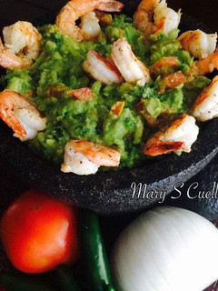 Una foto de Guacamole con Camarones🍤🍤