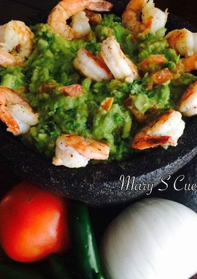Una foto de Guacamole con Camarones🍤🍤