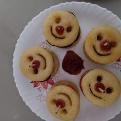 A picture of McCain Mini burger.