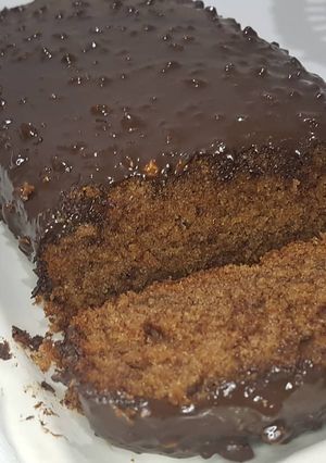 Une photo de Cake au glaçage gourmand