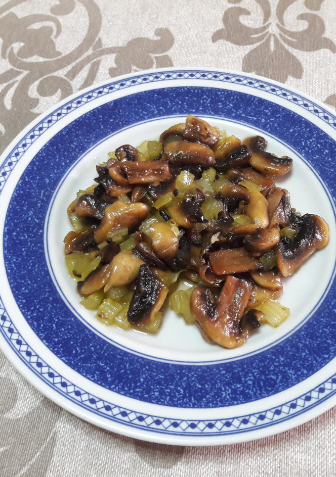Una foto de "Setas Mikai de la Roma imperial" veganas