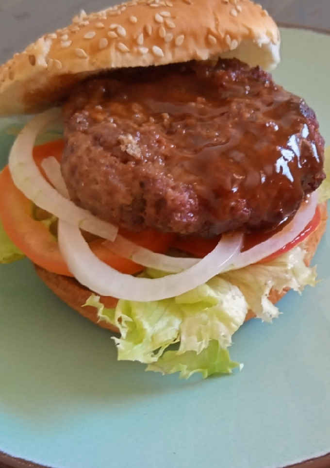 A picture of Beef burger.