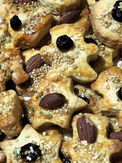 Una foto de Galletas de mantequilla limón y sésamo