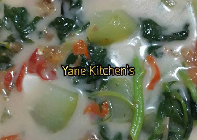 Bobor Labu Siam dan Bayam