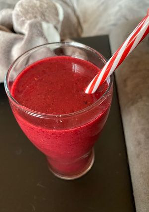 Bogyós-gyömbéres Smoothie recept fotója