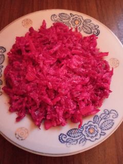 Фото Свекольный салат с курицей.