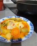 Merluza en salsa con menestra