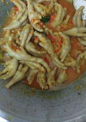 Foto resep Ceker Pedas Ala Mama Rezvan