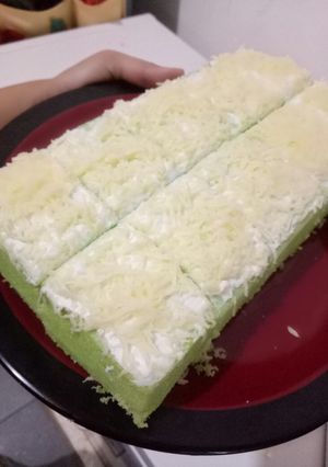 Foto resep Bolu pandan kukus toping keju