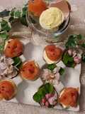 Crema di tuorlo sodo robiola pepe rosa salmone affumicato