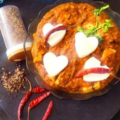 A picture of Paneer Lapeta.