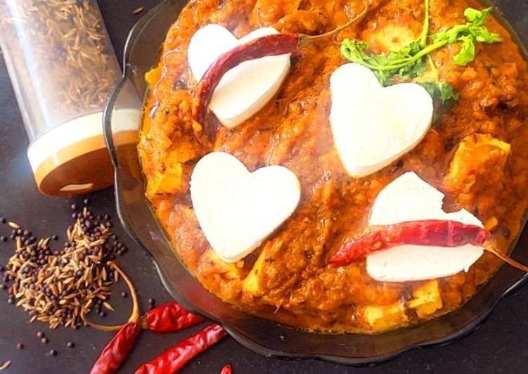 How to Make Perfect Paneer Lapeta