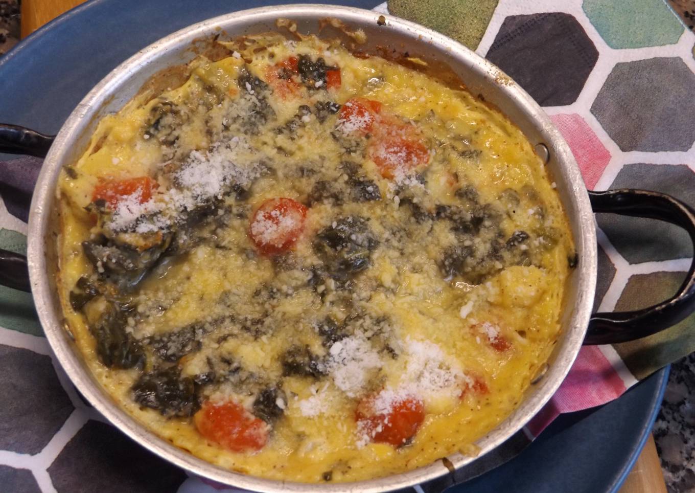 Frittata de acelgas con tomatitos