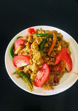 A picture of Baingan ka bharta.