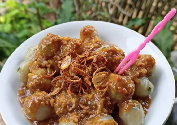 Cara Gampang Membuat Cilok Bumbu Kacang, Bikin Ngiler