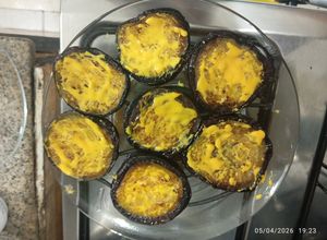 Una foto de Berenjena Asada con Queso Parmesano