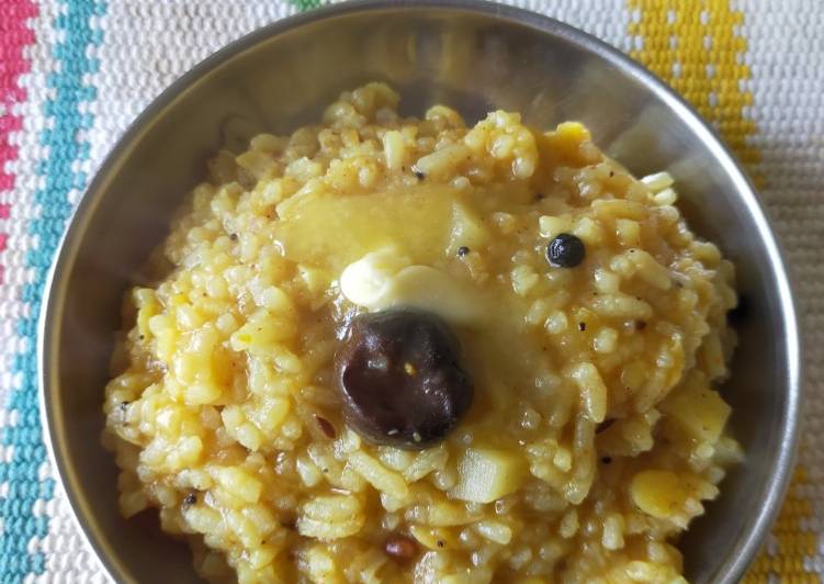Recipe: Appetizing Masala Khichdi