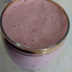 A picture of Banana yoghurt smoothie.