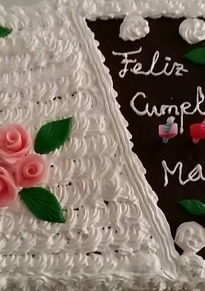 Una foto de Tarta de merengue y chocolate