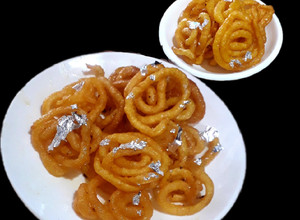 A picture of Instant jalebi.