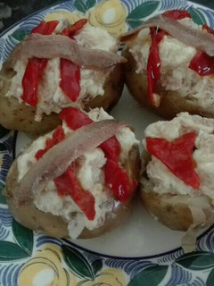 Una foto de 1032. Patatas rellenas de verano