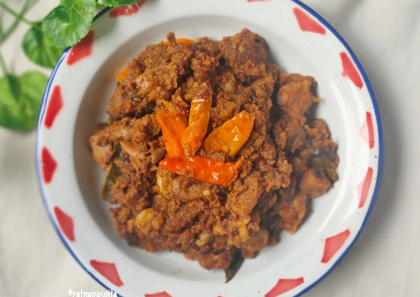 Rendang Jeroan Campur
