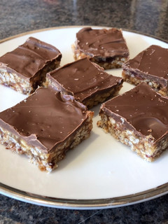 A picture of Rice Krispies® date squares.