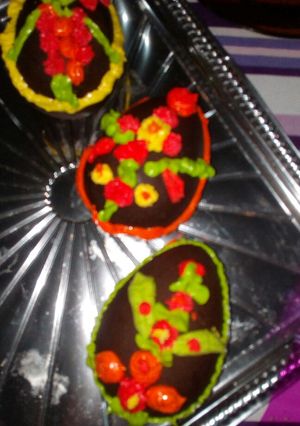 Una foto de Huevos de Pascua, hechos con mucho cariño