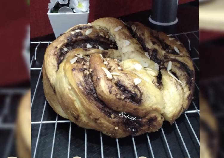 Babka Choco Crunchy
